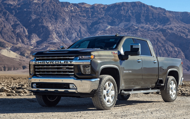diesel, gasoline, trucks, is a half-ton truck better for reliability than heavy-duty versions?