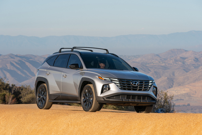 car buying, consumer reports, small midsize and large suv models, 4 2022 suvs that are ‘smart buys’ according to consumer reports