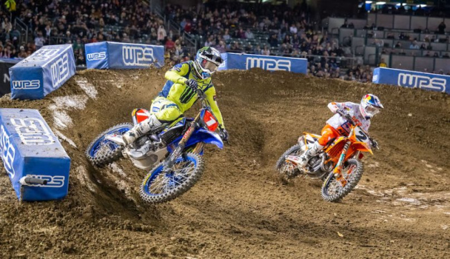 Tomac Holds Off Webb In Oakland