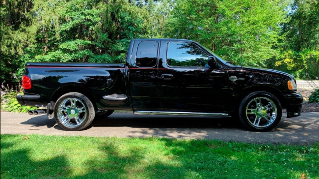 handpicked, trucks, american, news, muscle, newsletter, sports, classic, client, modern classic, europe, features, luxury, celebrity, off-road, exotic, asian, italian, ford f-150 harley-davidson pickup has only 22-miles from new and you can own it