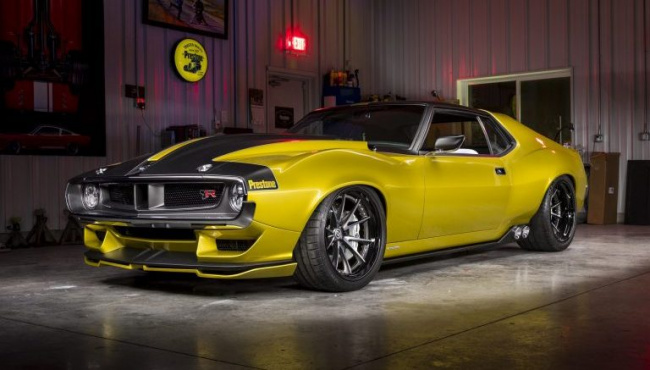 this 1,036 hp hellcat-powered amc javelin amx is the coolest thing you never knew you needed !