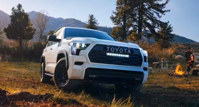 sequoia, toyota, 3 reasons to choose the 2023 toyota sequoia and 2 reasons not to