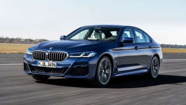 bmw 5 series, bmw 5 series 2023, bmw news, bmw sedan range, electric cars, hybrid cars, industry news, prestige & luxury cars, green cars, electric, icon reborn: 2024 bmw 5 series to debut this year as i5 electric car, but will there be an m version to rival mercedes-benz eqe 53?