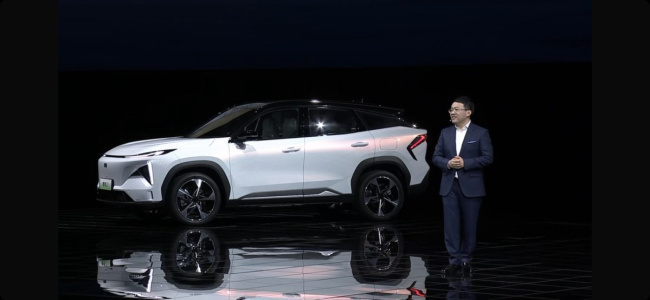 connected cars, geely, highlight, mobility, new energy vehicles, news, geely launches l7, the first in its new galaxy line