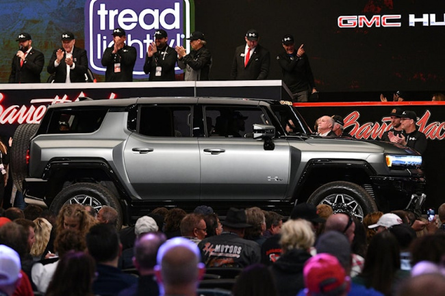 for sale, electric vehicles, first-ever production hummer ev suv already up for sale again