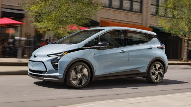 bolt, chevrolet, cheapest new electric car is even cheaper in 2023