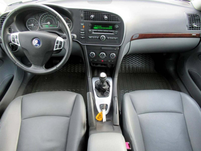 at $11,995, could this six-speed 2007 saab 9-3 sportcombi shift your interest into high gear?