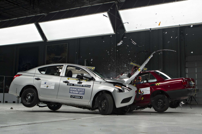 cars, small midsize and large suv models, trucks, updated iihs top safety pick award requirements for 2023 aim for safer vehicles