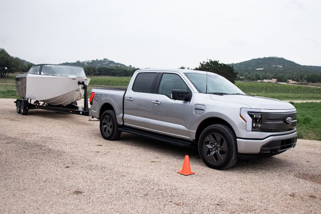 technology, industry news, ford f-150 lightning production downtime will continue for another week