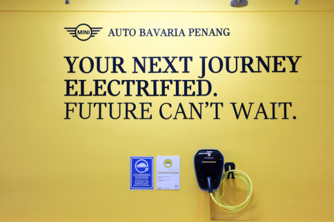 autos mini, sime darby auto bavaria launches first three mini ev charging bays in gurney plaza penang