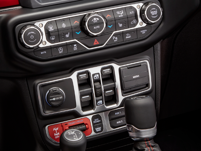 how do i connect my iphone to my jeep gladiator?