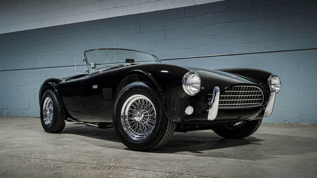 handpicked, sports, american, news, muscle, newsletter, classic, client, modern classic, europe, features, luxury, trucks, celebrity, off-road, exotic, asian, italian, broad arrow auctions features two great ac cobras at their amelia island sale this weekend