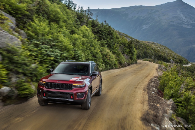 V6, V8 or 4xe Plug-In Hybrid? Battle of the Jeep Grand Cherokee Trailhawks