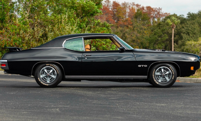 handpicked, muscle, american, news, newsletter, sports, classic, client, modern classic, europe, features, luxury, trucks, celebrity, off-road, exotic, asian, put a cassette in the 8-track and head to the track in this 1970 gto
