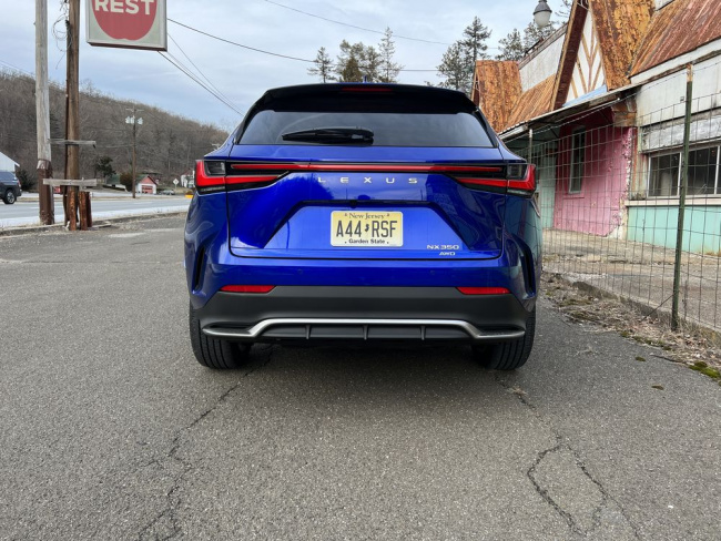 2023 Lexus NX 350 F Sport Is a Pleasant Crossover That Will Last Forever