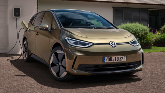 electric cars, id.3, new volkswagen id.3 facelift brings highly-requested improvements