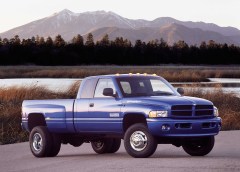ram 1500, trucks, the most cost-effective way to option a 2023 ram 1500 may be to buy a 2500 instead