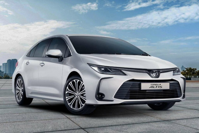 the modern toyota: evolution of the corolla altis, camry and the new corolla cross