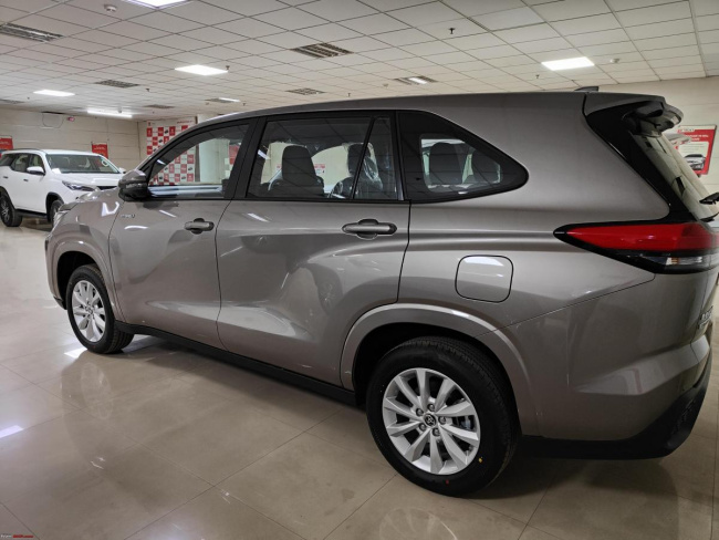How a showroom visit convinced me to buy the Toyota Innova Hycross, Indian, Toyota, Member Content, Innova Hycross, showroom