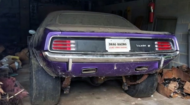 a rare barn discovery is a 1970 plymouth ‘cuda race vehicle.