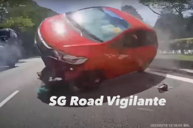 provisional plate honda jazz flips on pie after clipping truck