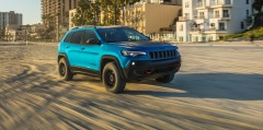 cherokee, jeep, say goodbye, the last jeep cherokee rolled off the line
