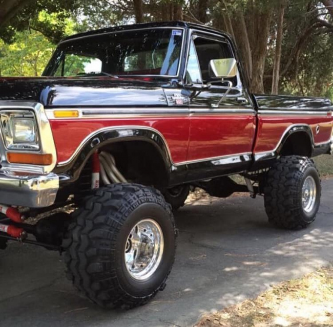 1979 ford f-150 in candy apple jet black with 460 horsepower