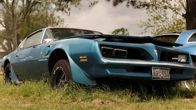after ten years, an abandoned 1978 pontiac trans am is driven from the grave.