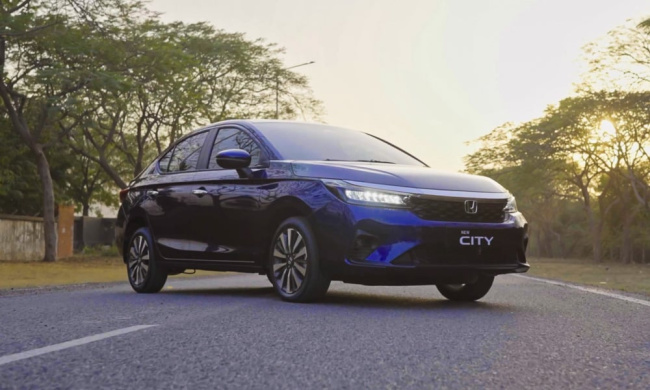 this is the refreshed 5th-generation honda city