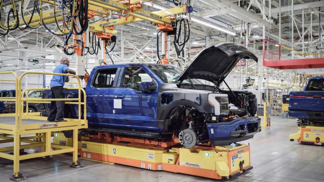 ford f-150 lightning production to resume march 13