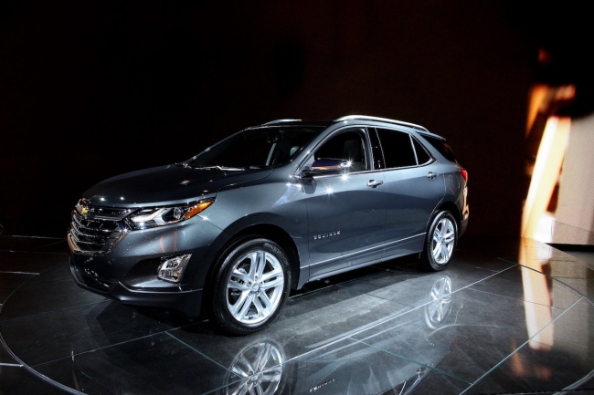 chevrolet, equinox, used cars, drivers in michigan can’t stop scooping up used chevy equinox suvs