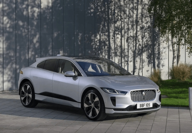 i-pace, jaguar, jaguar just can’t sell i-pace evs: after 6 years is it over?
