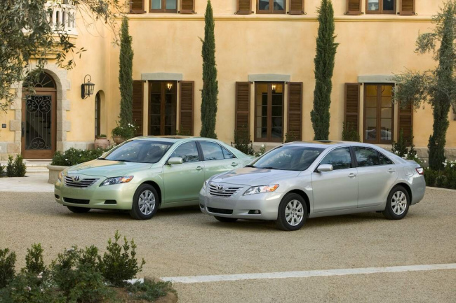 camry, maintenance, reliability, 3 of the worst toyota camry model years, according to carcomplaints