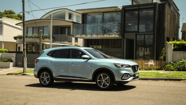 The MG HS PHEV is packed with technology., Technology, Motoring, Motoring News, MG HS PHEV reviewed: Chinese SUV promises the best of both worlds