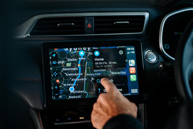 car features, carpool, my love-hate relationship with my car's gps