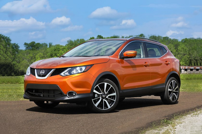 recall, nissan recalls over 700k rogue and rogue sport suvs for risk of shutoff while driving