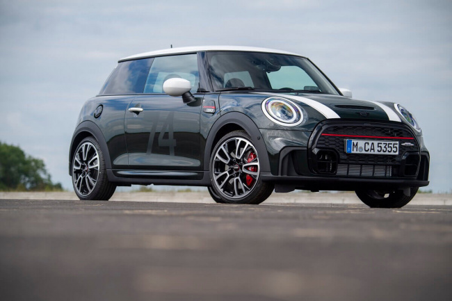 a used mini cooper is a reliability nightmare, according to real owners