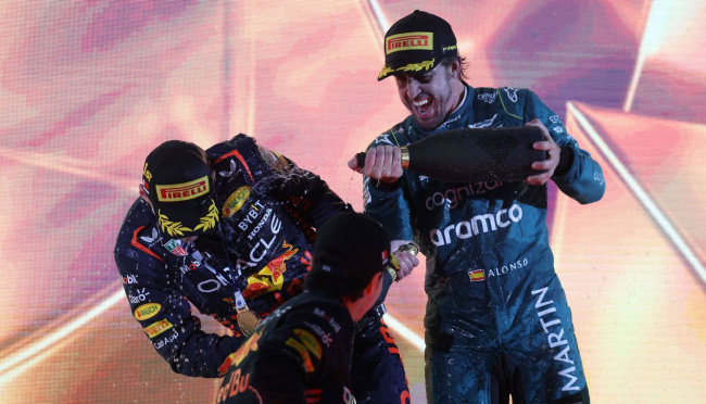 f1 news: red bull 1 & 2 but alonso steals the show