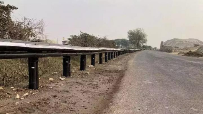 World’s first bamboo crash barrier installed in Maharashtra, Indian, Other, Highways, Road Safety