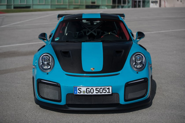 sports cars, rumor, next porsche 911 gt2 rs to have hybrid engine with over 700 hp