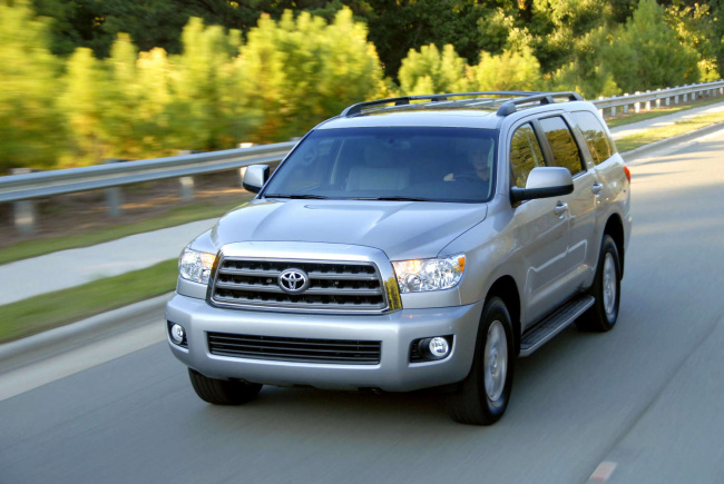 sequoia, small midsize and large suv models, toyota, the reliable toyota sequoia suv is the best bet for reaching 300,000 miles
