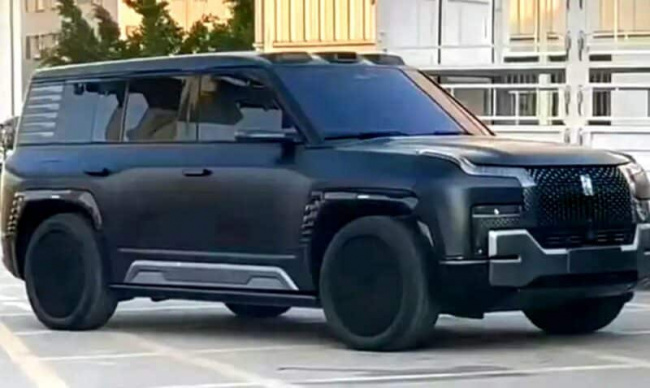 ev, byd yangwang u8 electric suv without camouflage in china