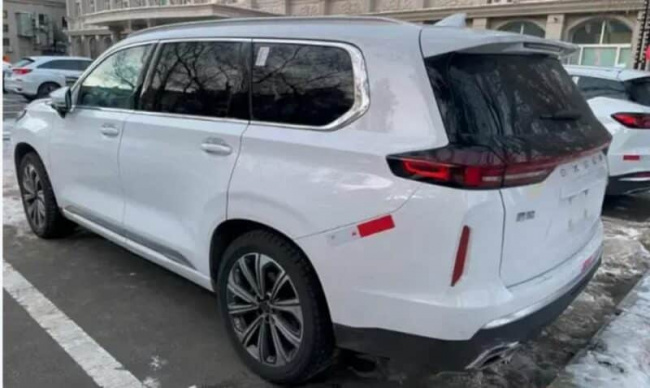 ice, report, new exeed lanyue suv official images released in china with 6-seats
