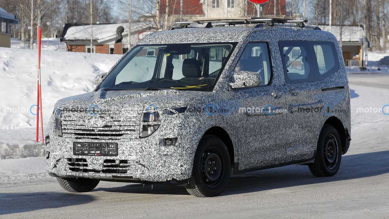 ford tourneo courier spied inside and out