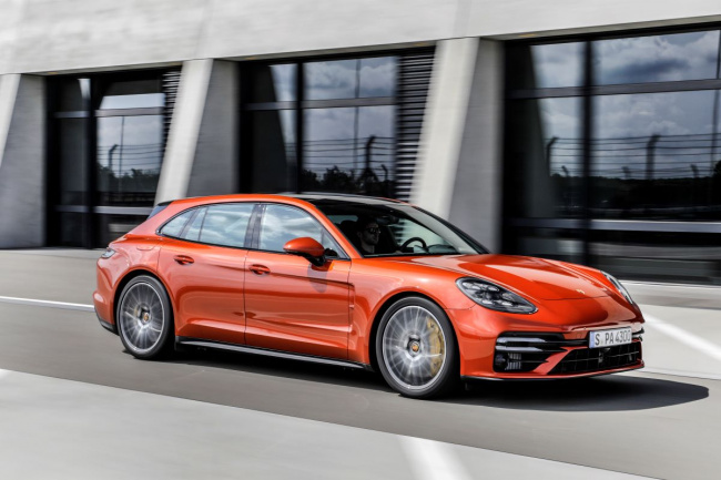 genesis, luxury cars, porsche, porsche defeats genesis as u.s. news’ best luxury car brand in 2023