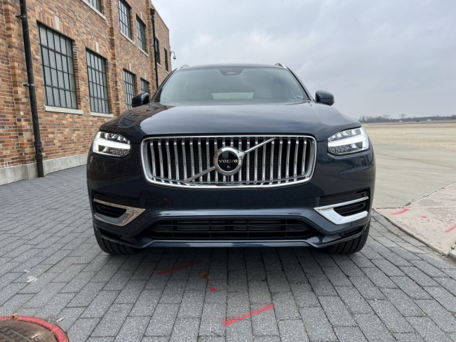 The 2023 Volvo XC90 Recharge Proves Good Design Is Timeless