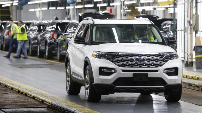 ford, ford explorer, suvs, the ford explorer: a brief history told through recalls