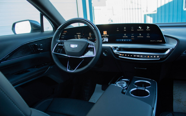 cadillac brings first changes to 2024 lyriq