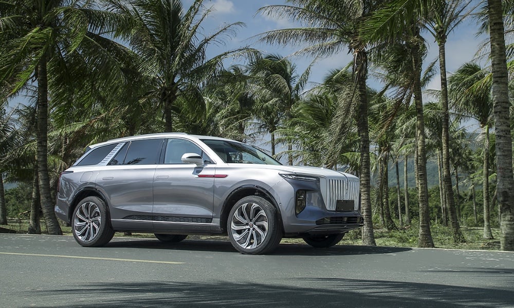 another chinese electric car is coming, and it’s the hongqi e-hs9