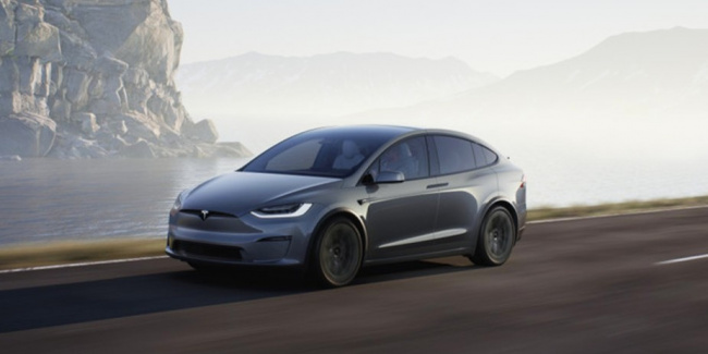 small midsize and large suv models, tesla, why tesla model y fans will ride with the electric suv ‘until the wheels fall off’